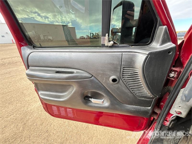 Ford F-350 Kamioni sa otvorenim sandukom