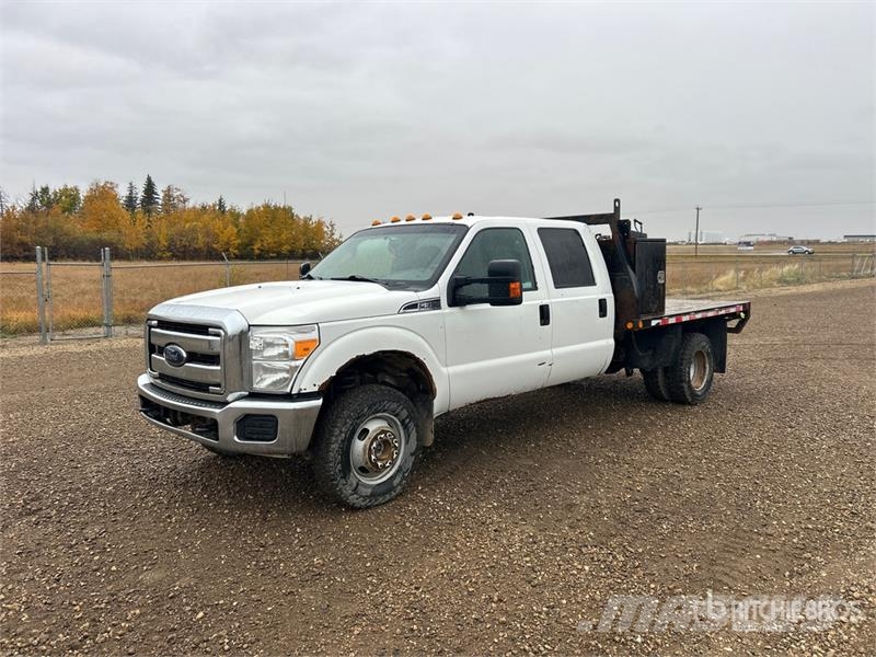 Ford F-350 Camiões estrado/caixa aberta