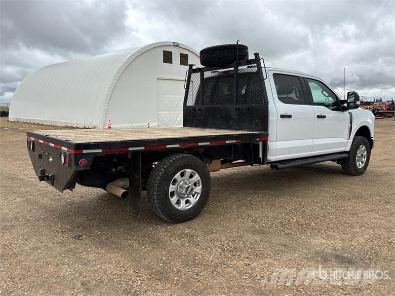 Ford F-350 Φορτηγά Kαρότσα με ανοιγόμενα πλαϊνά