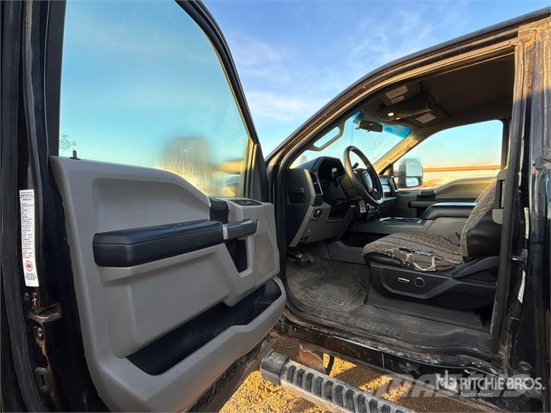 Ford F-350 Ostalo