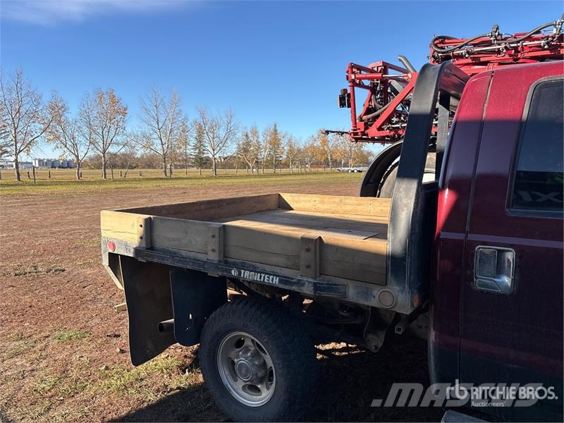 Ford F-350 Pritschenwagen/Pritschenwagen mit Seitenklappe