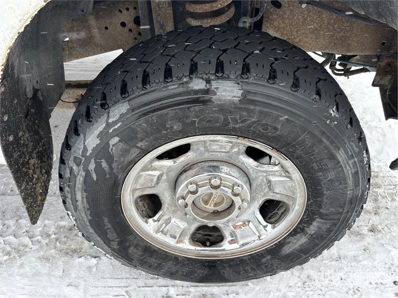 Ford F-350 شاحنات مسطحة/مفصلية الجوانب