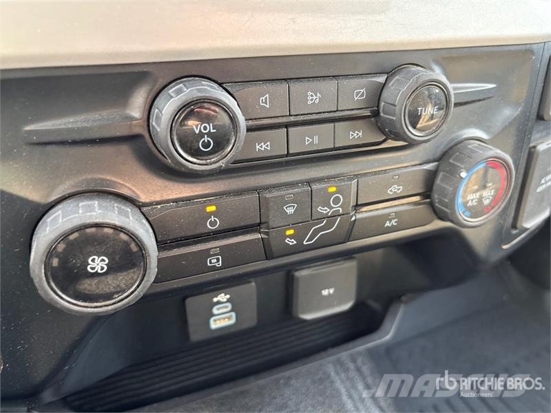 Ford F-350 Platformos/ Pakrovimas iš šono