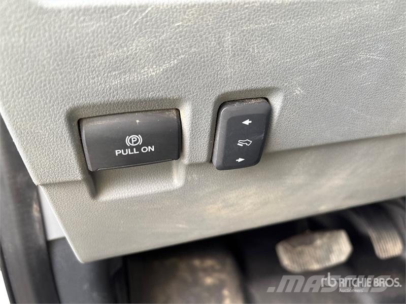 Ford F-350 Platformos/ Pakrovimas iš šono