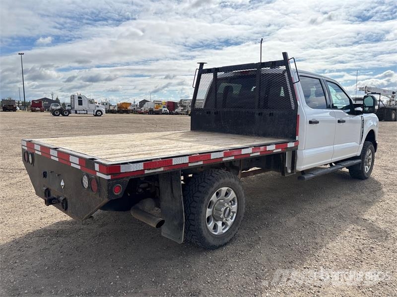 Ford F-350 Platformos/ Pakrovimas iš šono