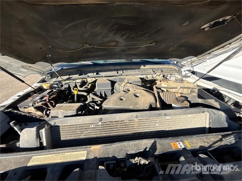 Ford F-350 Camion con sponde ribaltabili