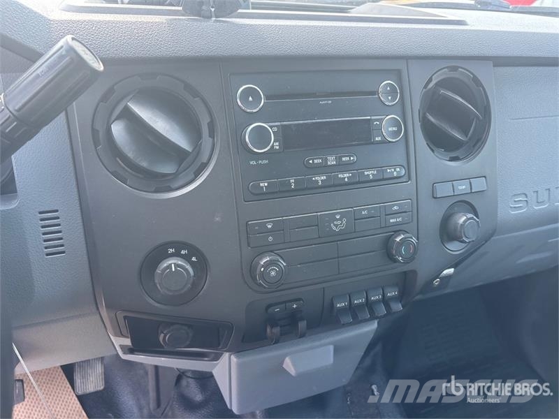 Ford F-350 Kamioni sa otvorenim sandukom