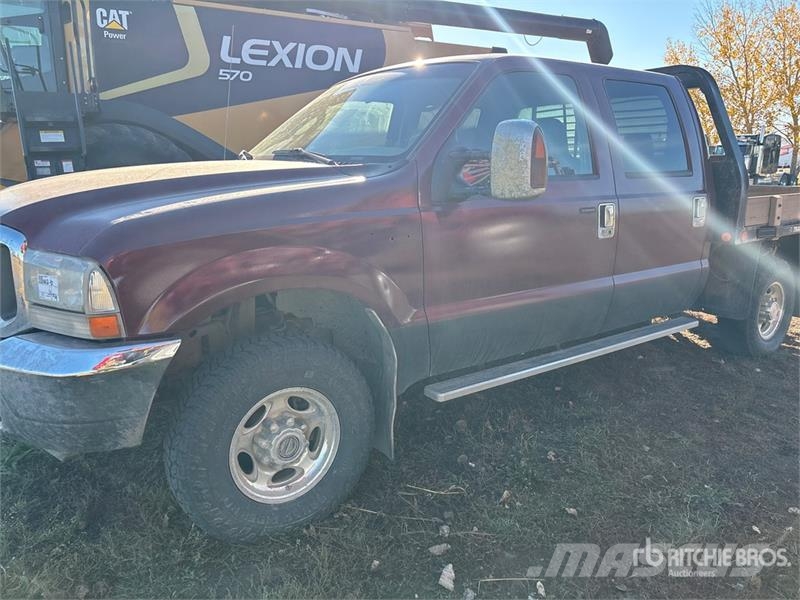 Ford F-350 Pritschenwagen/Pritschenwagen mit Seitenklappe