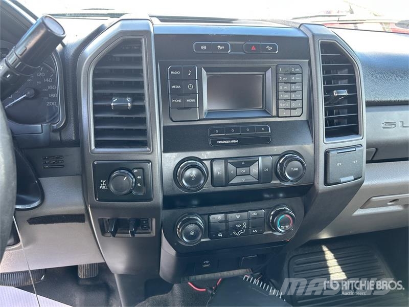 Ford F-350 Otros