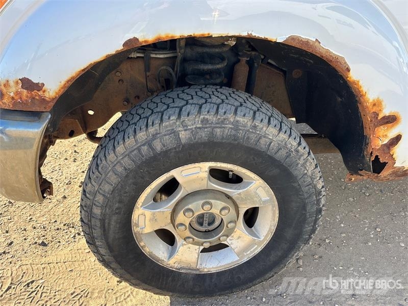 Ford F-350 Camion con sponde ribaltabili