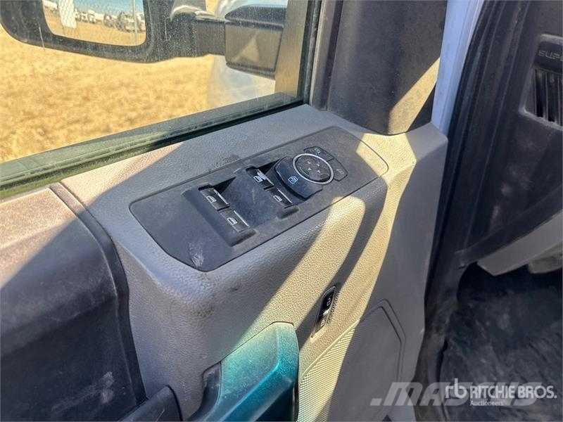 Ford F-350 Flakbilar