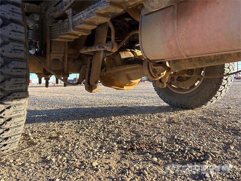 Ford F-350 شاحنات مسطحة/مفصلية الجوانب
