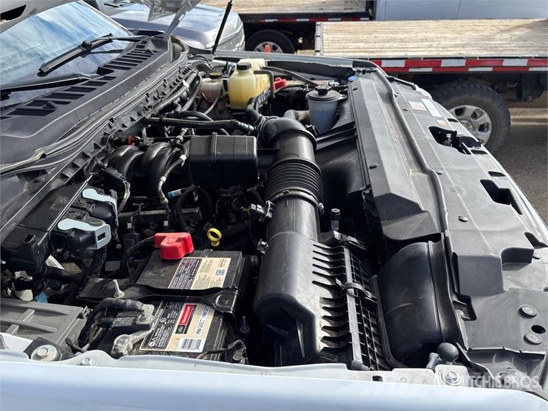 Ford F-350 플랫베드/드롭사이드 트럭