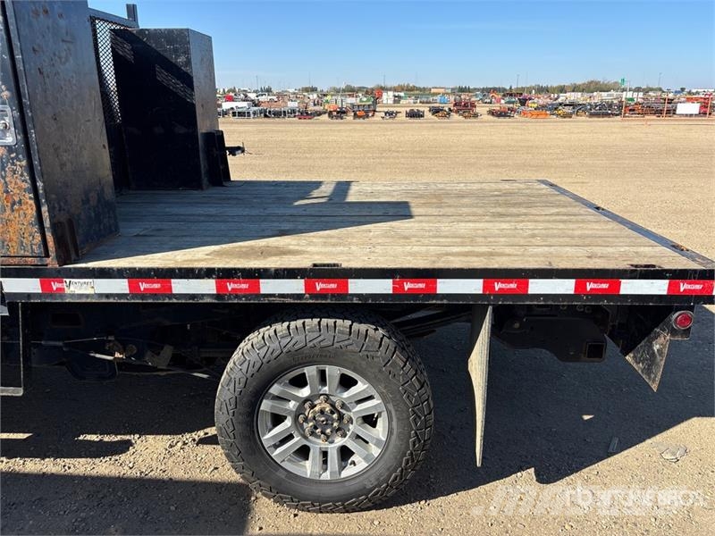 Ford F-350 Грузовики-платформы/боковая разгрузка