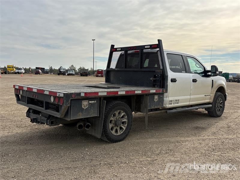 Ford F-350 Camion plateau
