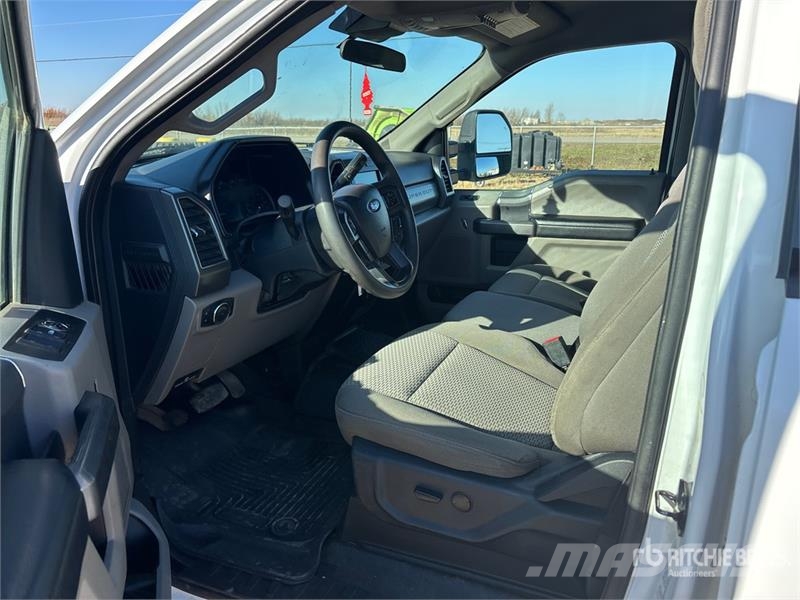 Ford F-350 Flatbed kamyonlar