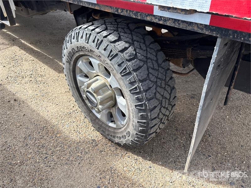 Ford F-350 Platformos/ Pakrovimas iš šono