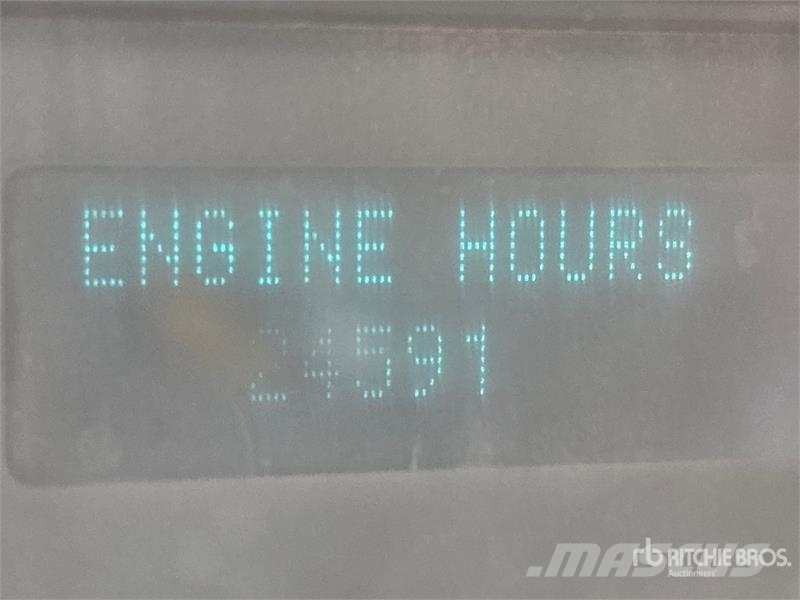 Ford F-350 Plošinové nákladné automobily/nákladné automobily so sklápacími bočnicami