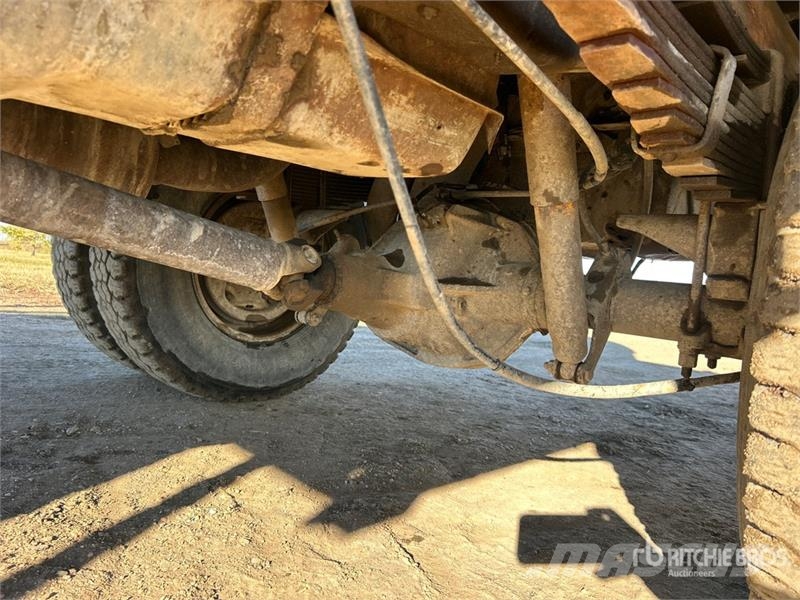 Ford F-350 Camion con sponde ribaltabili