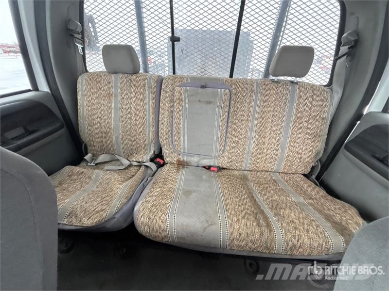 Ford F-350 شاحنات مسطحة/مفصلية الجوانب