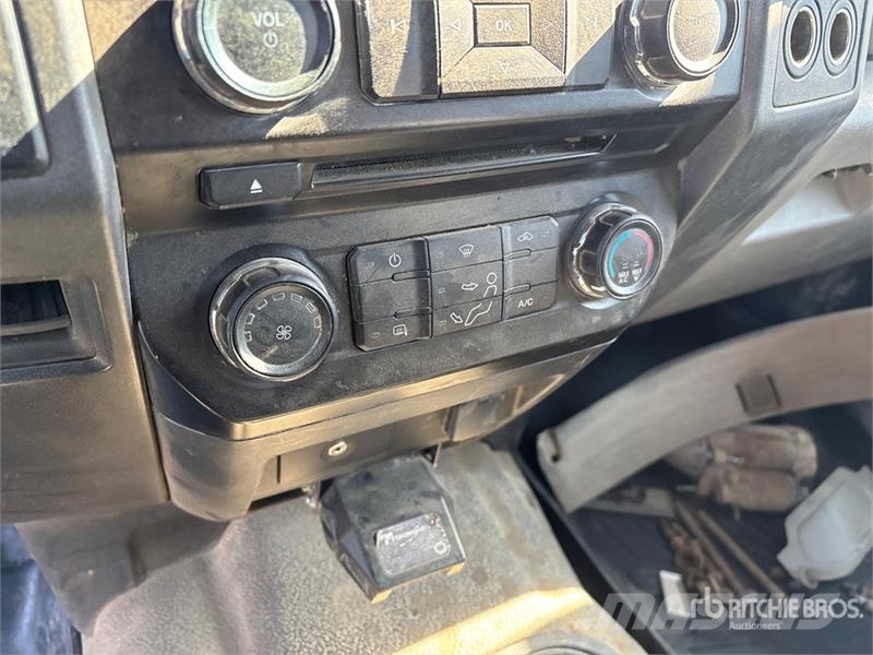 Ford F-350 Flakbilar