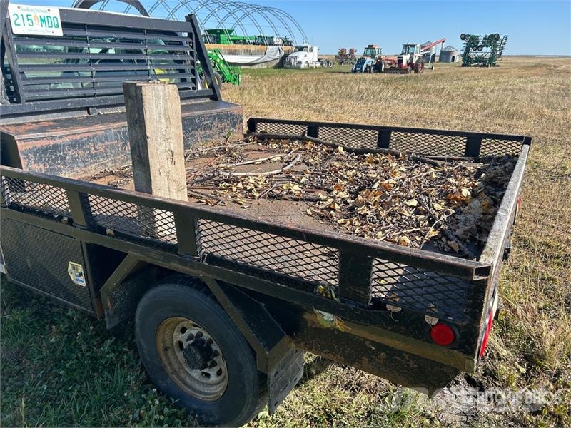 Ford F-350 Platós / Ponyvás teherautók