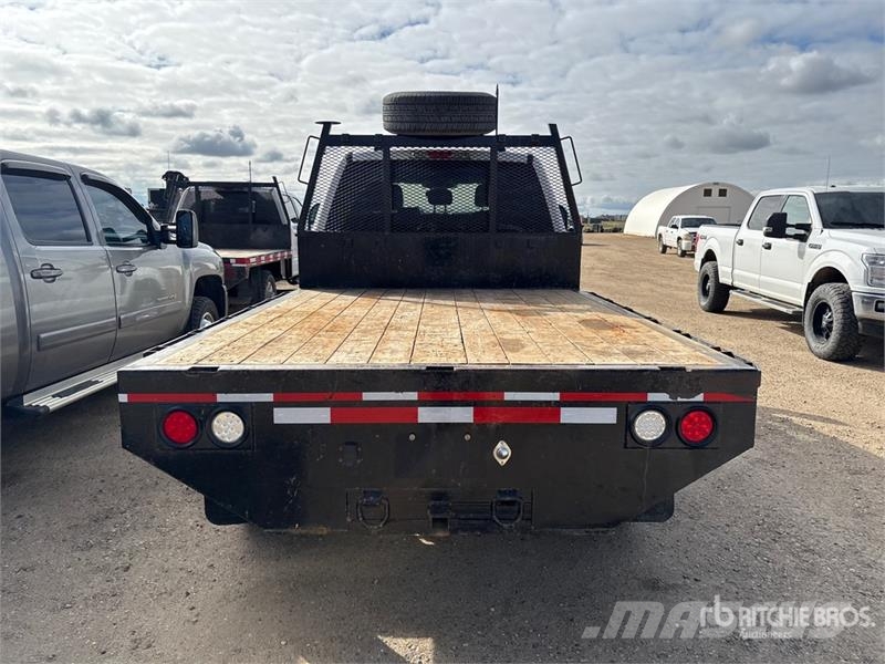 Ford F-350 플랫베드/드롭사이드 트럭