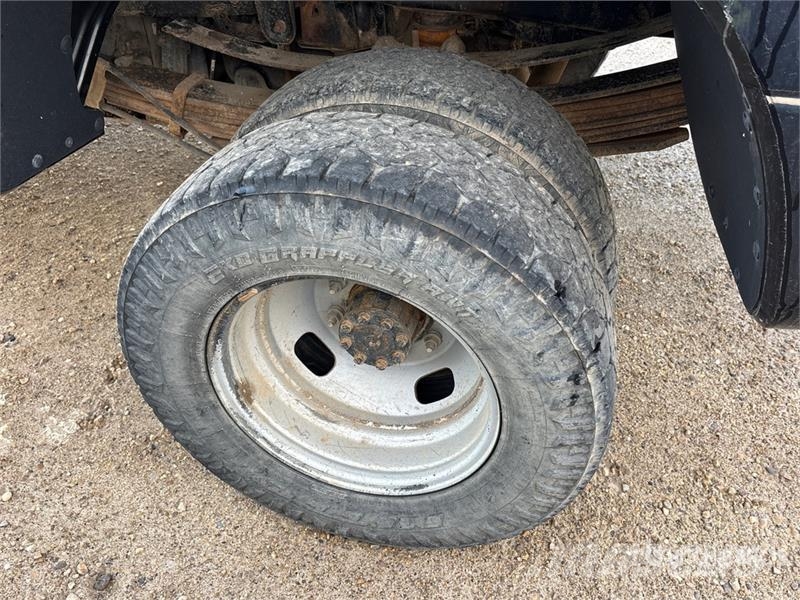 Ford F-350 Ostalo
