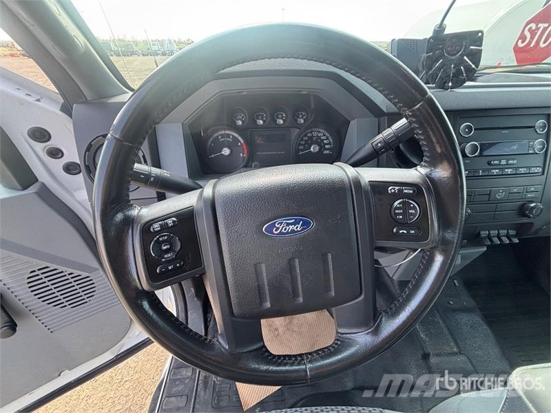 Ford F-350 Kamioni sa otvorenim sandukom