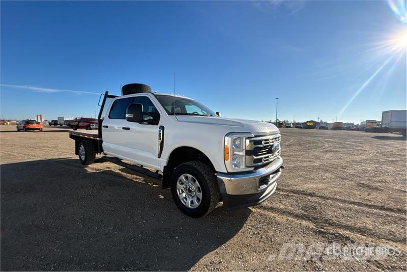 Ford F-350 Flakbilar