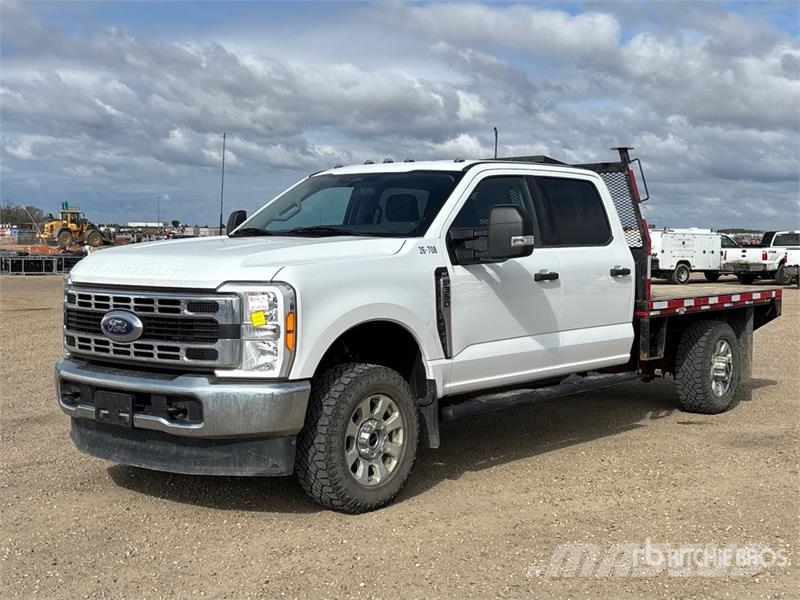 Ford F-350 Platformos/ Pakrovimas iš šono