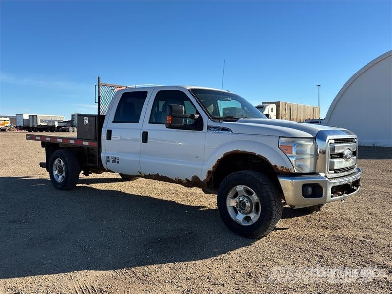 Ford F-350 Camion con sponde ribaltabili
