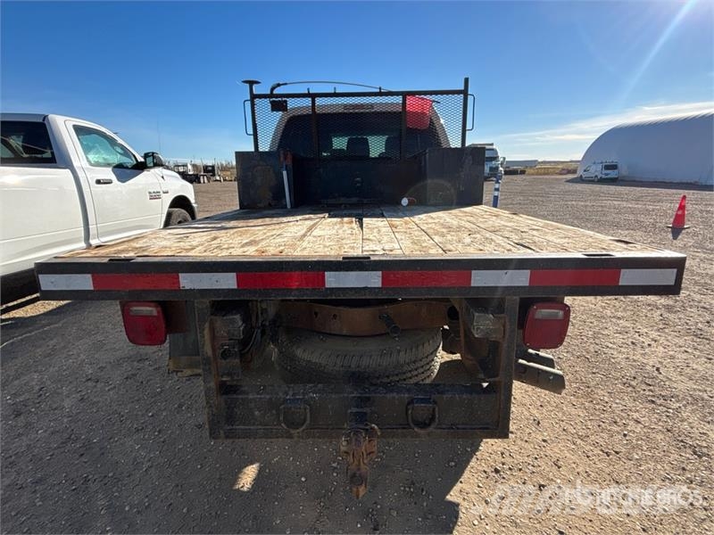 Ford F-350 Camion con sponde ribaltabili