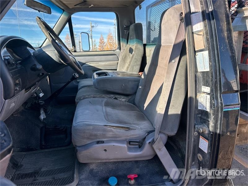 Ford F-350 Camion con sponde ribaltabili