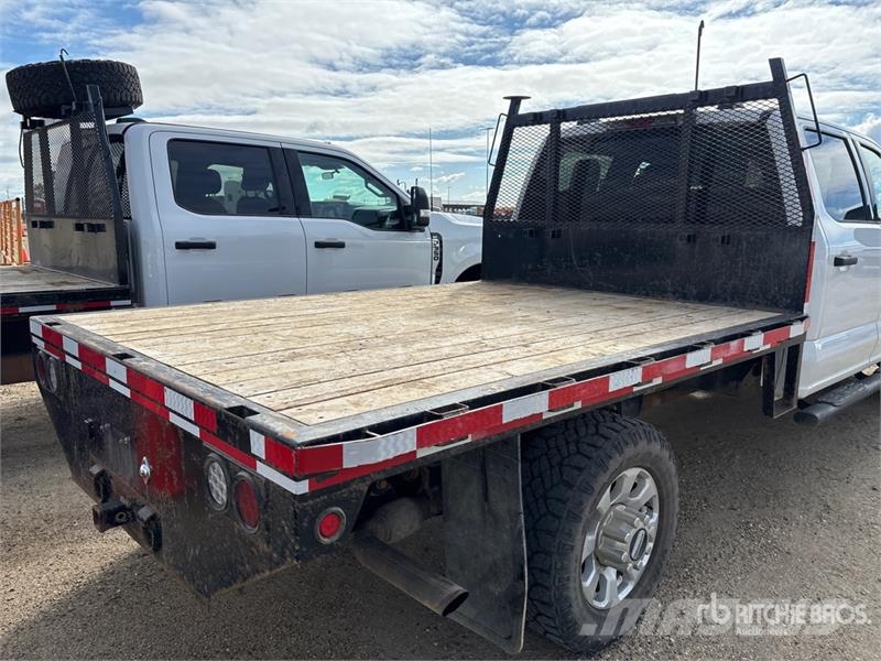 Ford F-350 Platformos/ Pakrovimas iš šono