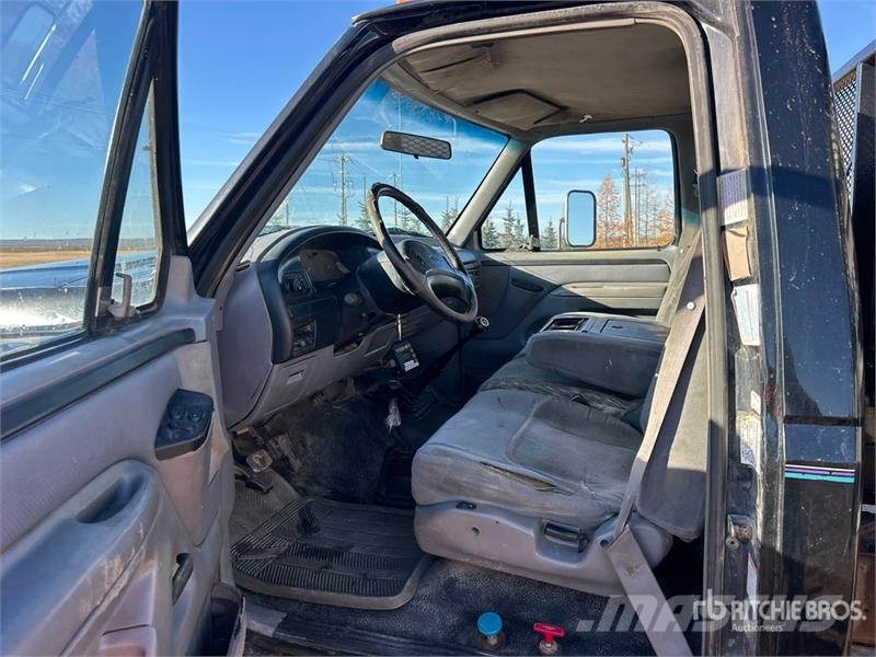 Ford F-350 Camion con sponde ribaltabili