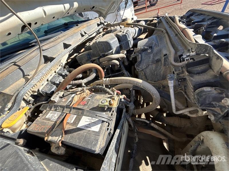 Ford F-350 4x4 Crew Cab Pickup Ostalo