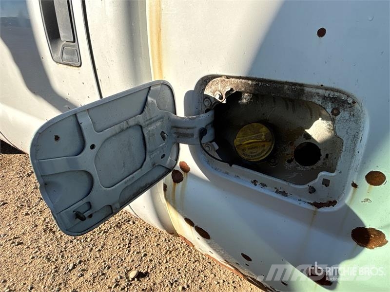 Ford F-350 4x4 Crew Cab Pickup Ostalo