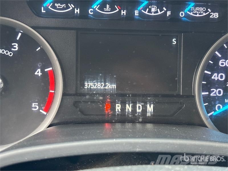 Ford F-350 4x4 Crew Cab Pickup Ostalo