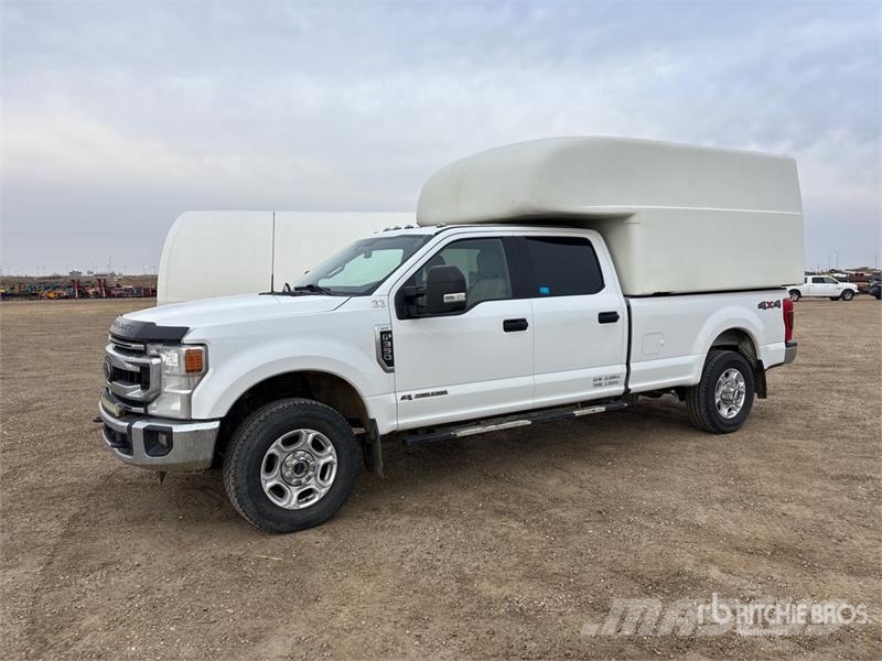 Ford F-350 4x4 Crew Cab Pickup Ostalo
