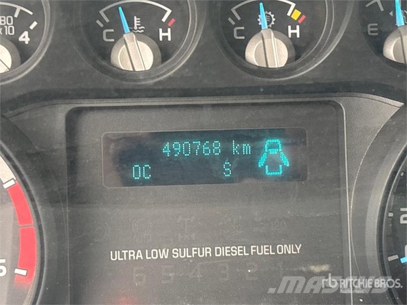 Ford F-350 4x4 Crew Cab Pickup Ostalo