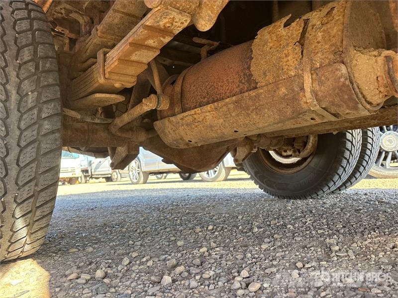 Ford F-350 4x4 Crew Cab Pickup أخرى