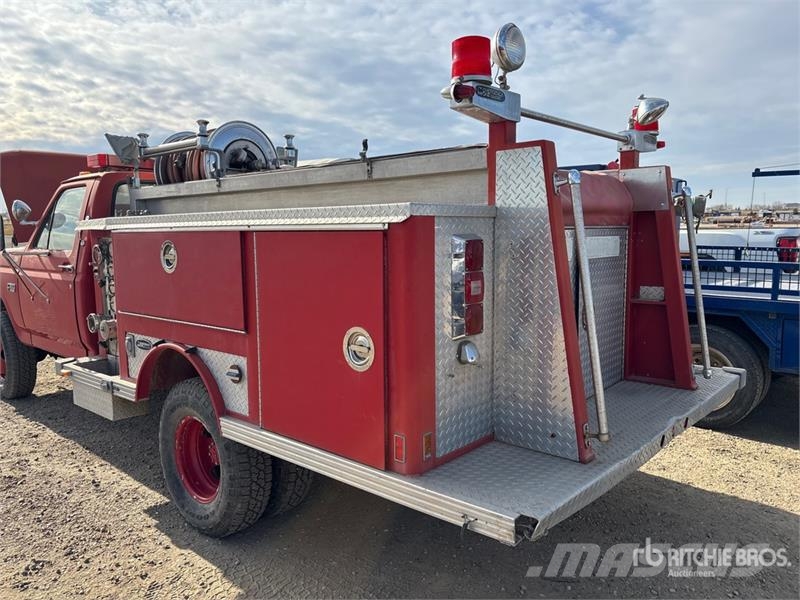 Ford F-350 4x4 Fire Truck Camion de pompier