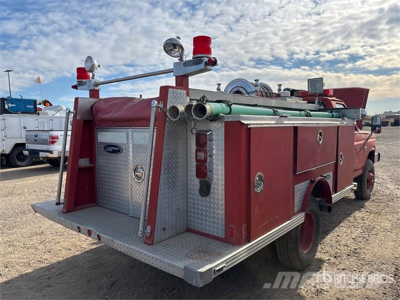 Ford F-350 4x4 Fire Truck Camion de pompier