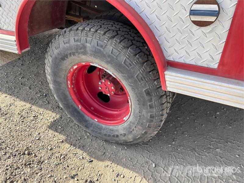 Ford F-350 4x4 Fire Truck Camion de pompier