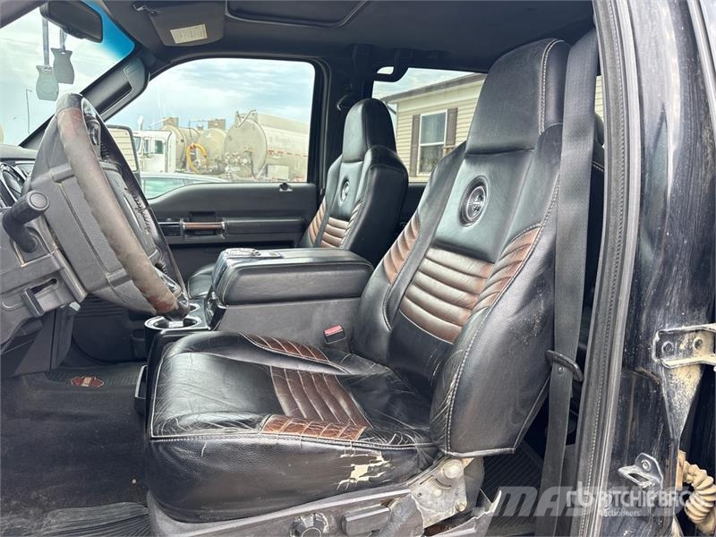 Ford F-350 Harley Davidson 4x4 Crew Cab Pickup Άλλα Vans