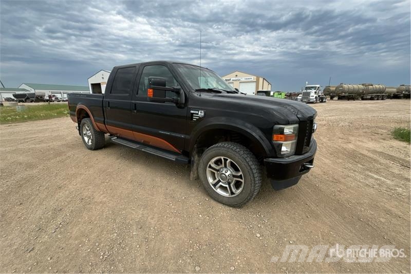 Ford F-350 Harley Davidson 4x4 Crew Cab Pickup Άλλα Vans