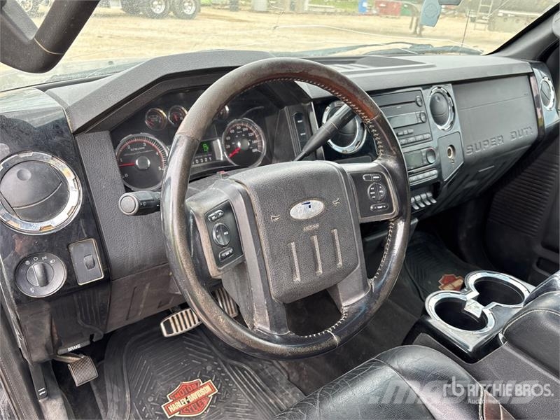 Ford F-350 Harley Davidson 4x4 Crew Cab Pickup Άλλα Vans