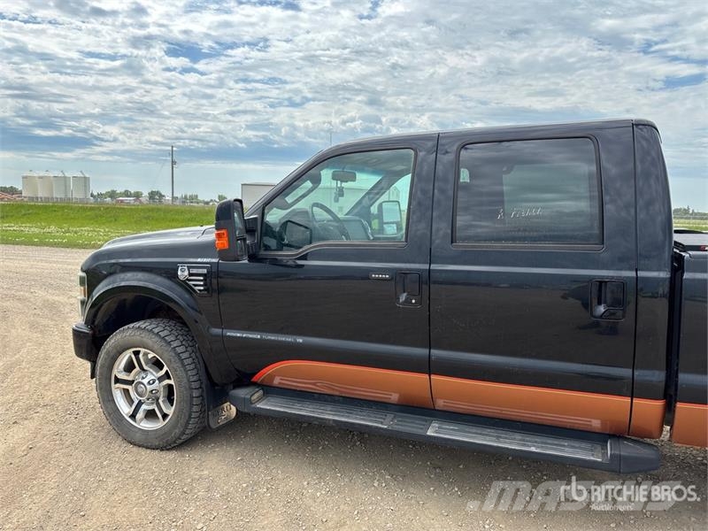 Ford F-350 Harley Davidson 4x4 Crew Cab Pickup Άλλα Vans
