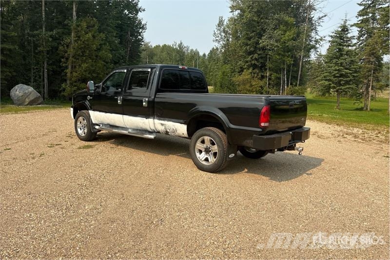 Ford F-350 Harley Davidson 4x4 Crew Cab Pickup Άλλα Vans
